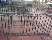 铁艺护栏安全使用过程中的意义