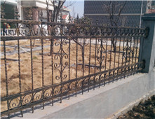 铁艺护栏的安装要点和注意事项